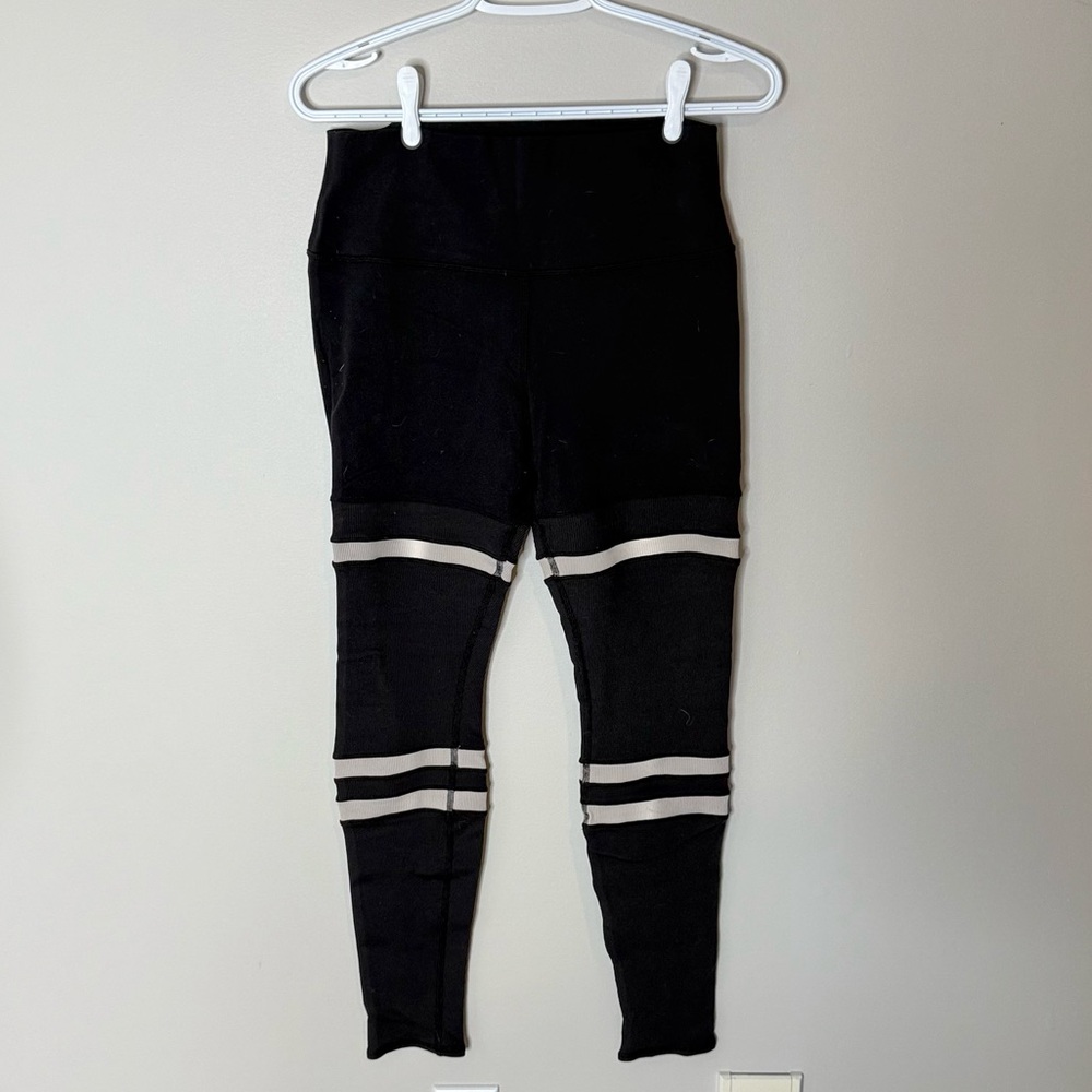 ALO YOGA High Waisted Legit Leggings Black Bone Stripe Ribbed Kylie Jenner Large - Picture 6 of 12